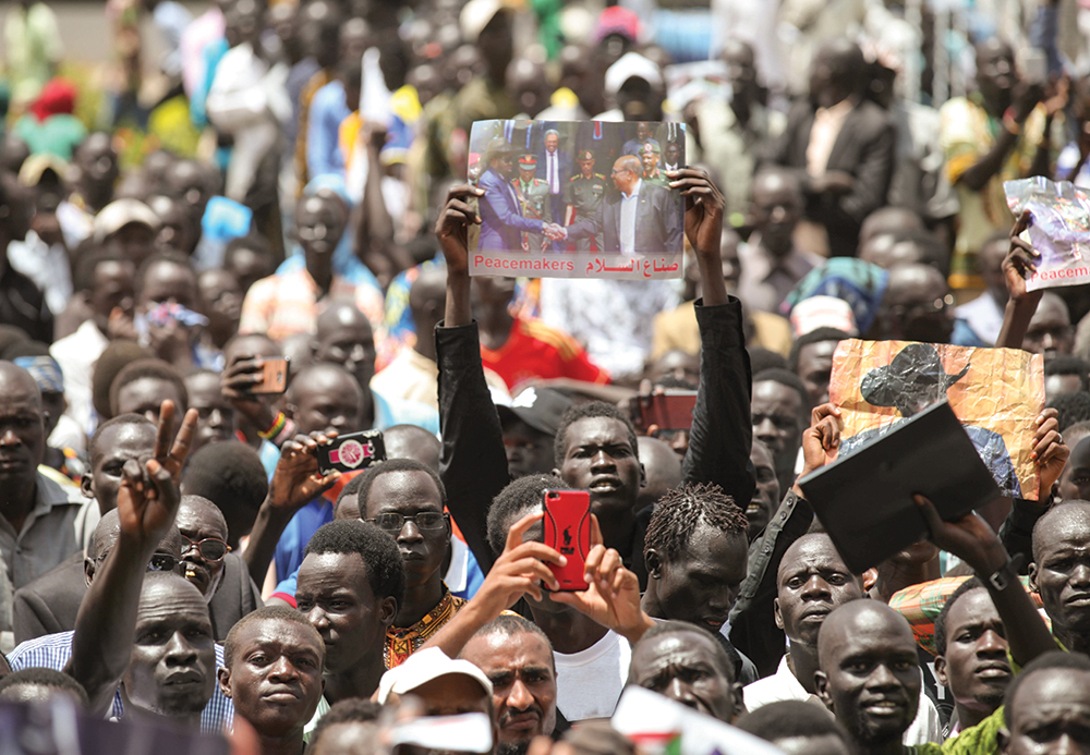South Sudan's Rivals Sign Agreement on Sharing of Power